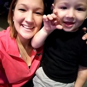 Meet your Posher, Carly